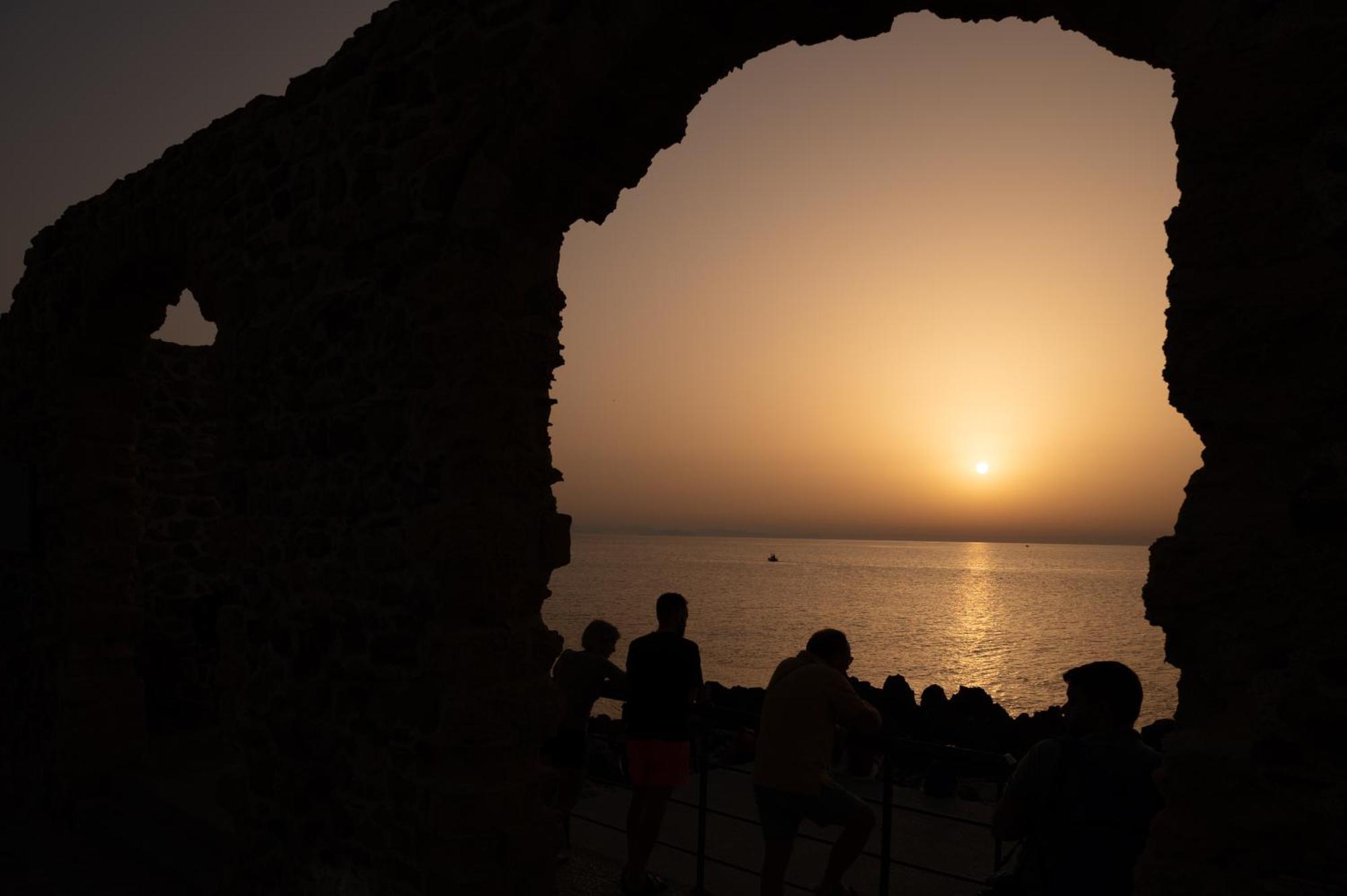 Casa Vacanze Tramonto Alla Marina Чефалу Екстериор снимка