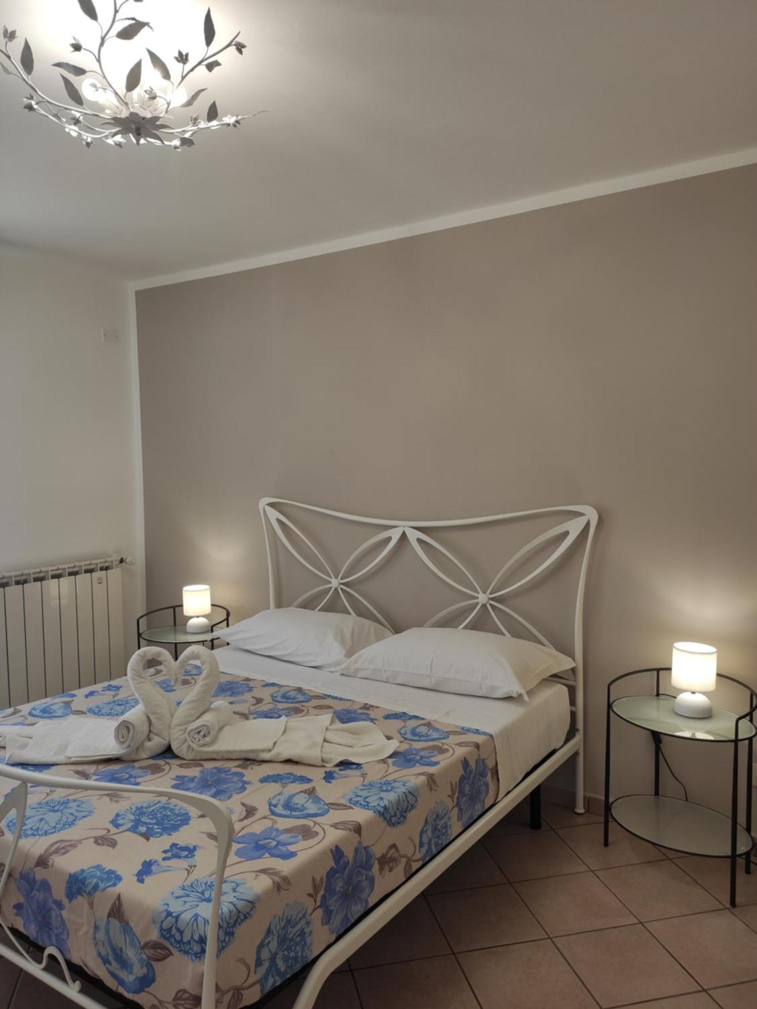 Casa Vacanze Tramonto Alla Marina Чефалу Екстериор снимка